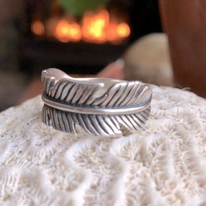 Quill Ring